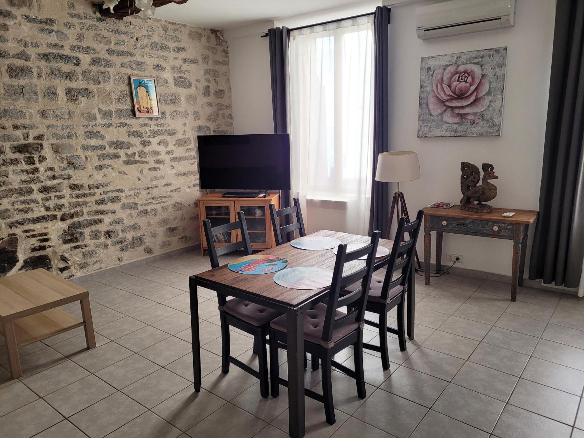 Ferienwohnung Souvenirs D'Hier Hyères Exterior foto